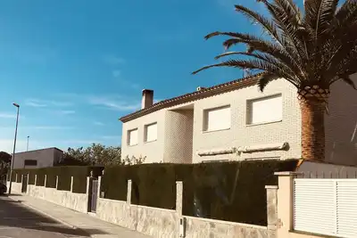 Villa exclusive avec piscine privée, wifi et climatisation