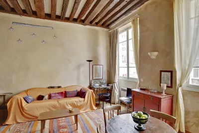 Image de Id 24 Marais / Rue des Rosiers