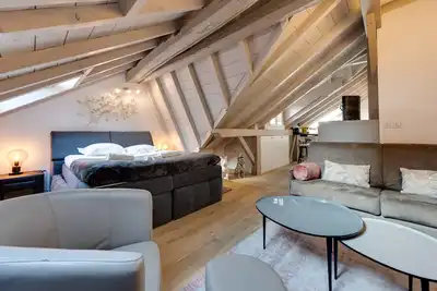 Image de 🎖 The Attic - Appartement sous les toits au cœur de vieille ville