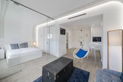 Drapes Design Apartments Iii