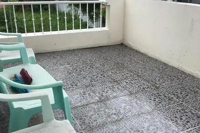Image de 2 ferme dans un quartier privé et calme