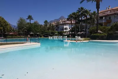 Image de Puerto Banus Appartement 2 Chambres 2 Salles De Bains Avec Jardin