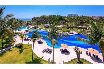 Image de Magnifique condo face à la plage Villa Magna