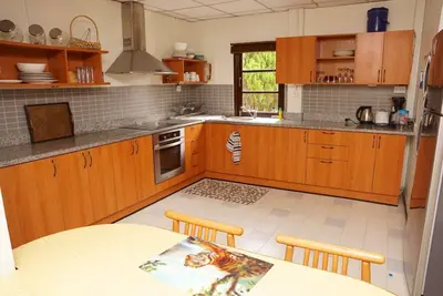 Image de Pool house de 3 chambres en bord de mer E24