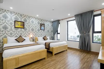 Image de Prime - 301/401 · Chambre d'hôtel confortable avec vue sur la ville - Ramassage gratuit