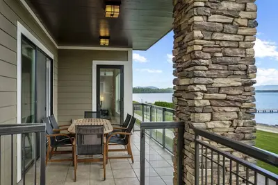 Image de Seasons at Sandpoint - Condo de coin avec accès rare depuis Lanai