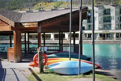 Image de Village au bord du lac | Condo 4 chambres | Enfants Ski gratuit | clé de voûte