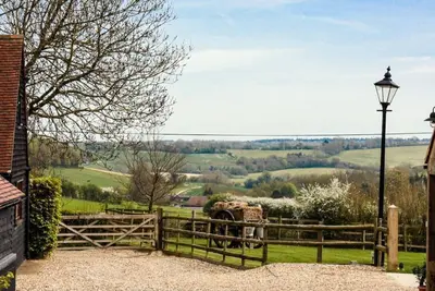 Image de Rustique 2 Bed Stable South. Dog & Family Friendly au coeur des Kent Downs
