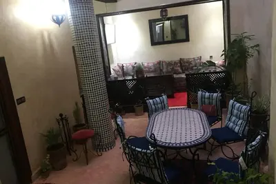 Image de Riad situé à deux pas de Jemaa El Fna, possédant un patio et une terrasse