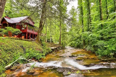Image de Belle crique, bain à remous, les animaux de compagnie, yc clôturé, un accès facile