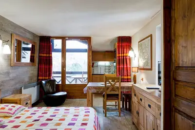 Image de Studio moderne 4 pers avec wifi et parking à Brides-les-Bains