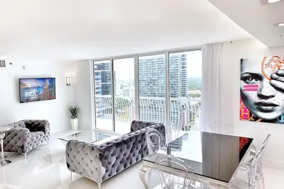 ✶ Villa Sky de luxe avec vue sur la ville et l'océan ✶