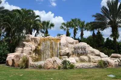 Image de Belle communauté de golf et de tennis 2 Br 2 Condo Bath