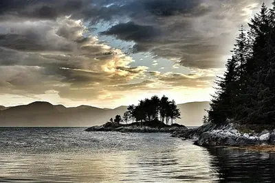 Image de Waerholmen est le meilleur endroit du monde. Votre maison dans le Sognefjord