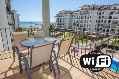 Image de Marina de la Duquesa 827