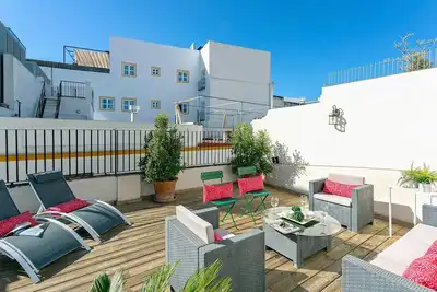 Image de Duplex with Terrace in Arenal. Padre Marchena V