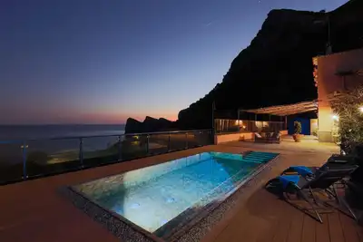 Image de Amore Rentals - Villa The Phoenix with Private Swimming Pool, Sea View, Terrace and Parking