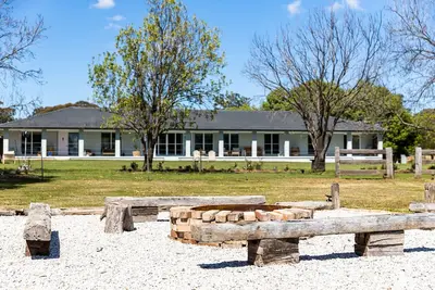 Image de Offre SPÉCIALE: 1\/2 caisse de vin gratuite pour tout séjour avant le 31. 12. 19.