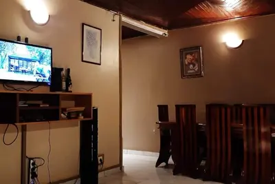 Image de Mvogo's House, Etoudi, Le logis de qualité