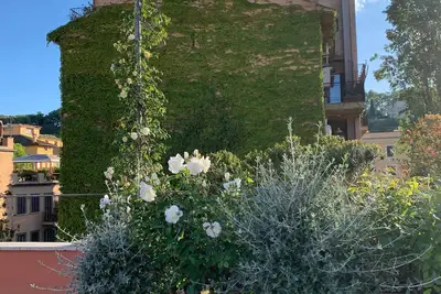 Image de Appartement Trastevere chic et calme avec magnifique terrasse et vue.