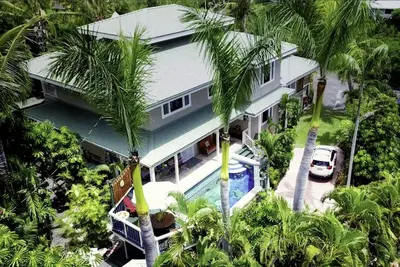 Image de Private Kona Villa, Pano Ocean Views! Walk to Magic Sands, Private Pool & Spa