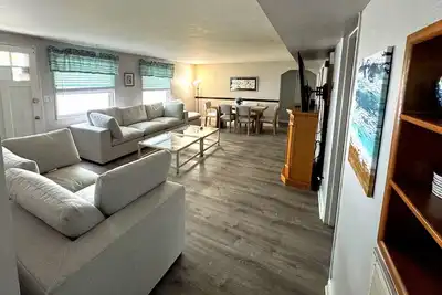Image de Beach Vacation Home 1. 5 pâtés de maisons de la plage