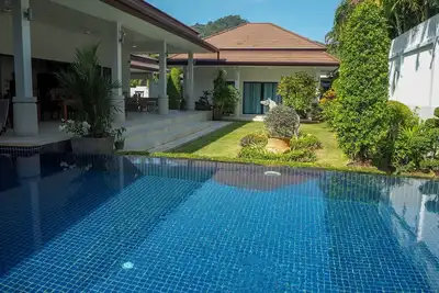 Image de Celine- Villa avec 4 chambres et piscine privée