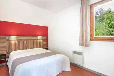 Image de Chalet, 300m des commerces, remise en forme, parking, télévision, 50-55m², Gresse en Vercors