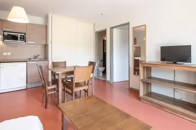 Image de 300m des commerces, remise en forme, parking, télévision, 35m², Gresse en Vercors