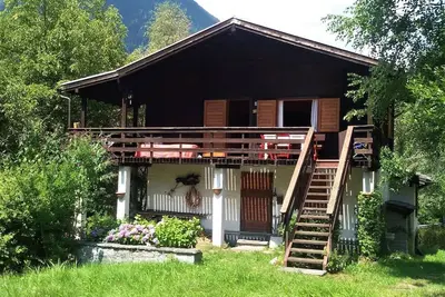 Image de Chalet Marina, une oasis de détente pour les couples et les familles