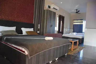 Image de Chambre King Suit Family au Vinodhara Guesthouse.