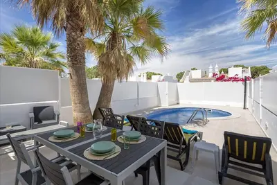 Image de Vicky Rae Villa de luxe