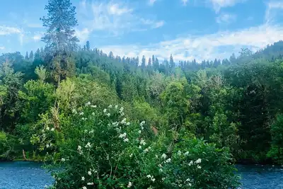 Image de Accueil magnifique riverain de l'Oregon