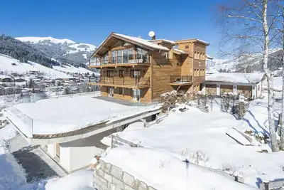 Image de deLuxe Penthouse Laura - Découvrez le luxe