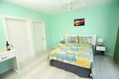Image de * Sugarmon Villas * Suite Mount Souf avec vue imprenable sur le balcon de la pergola!