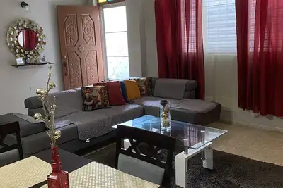 Image de Mon petit coin ouest apt. Sentez-vous comme Ă la maison loin de chez vous