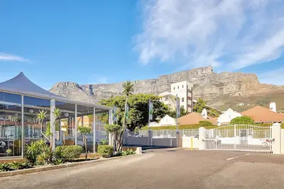 Image de First Group Mount Sierra