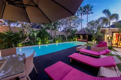 Image de 3 Br Villa Central Seminyak, à proximité des commerces et des commodités