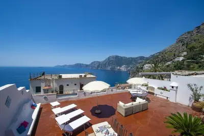 Image de Casa Ella Praiano maison familiale avec parking privé et WiFi puissant