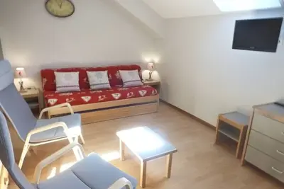 Image de Studio central à Brides-les-Bains avec balcon et WiFi