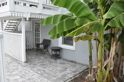 Image de Charmant 1 chambre 1 salle de bain à quelques pas de la plage!