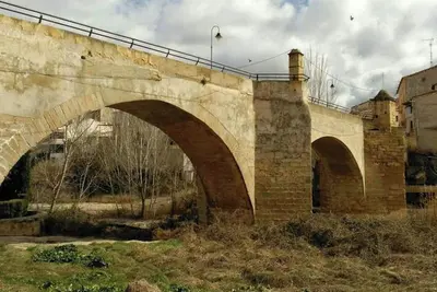 Image de Homerez - Maison spacieuse avec cheminée à Castelserás