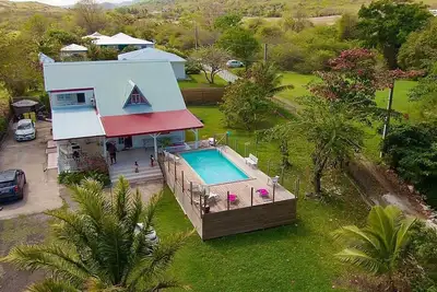 Image de Villa Spacieuse Avec Piscine (5 chambres-12couchages)
