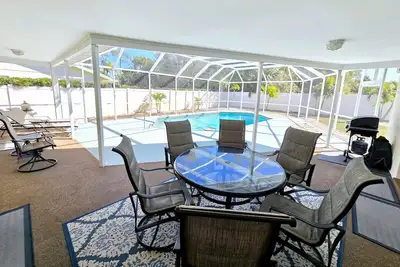 Image de Sea Salt Retreat Bradenton Pool Accueil