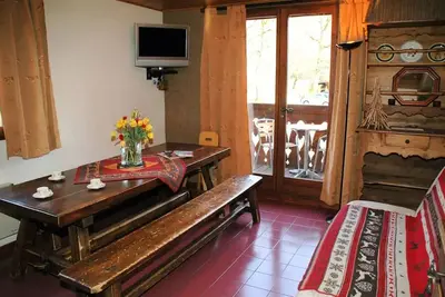 Image de 4 Pièces 8/9 Personnes