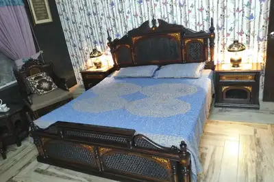 Image de Restez heureux dans une chambre aérée, belle et paisible.