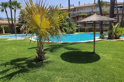Image de Convient à côté de la mer. Urb. La Senia