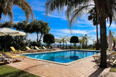Image de Belle Restauré Algarve ferme typique, avec piscine privée et vue sur la mer