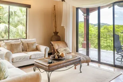 Image de Belle Luxury Reserva Conchal Ocean View Condo Terrace 3 Chambre