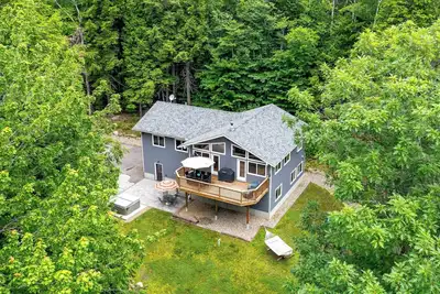 Image de Superbe chalet n ° Storyland avec cheminée-3 chambres; 2 + ba